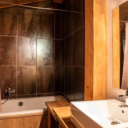 Holiday home Demi-chalet En Plein Coeur De - Gabi *
